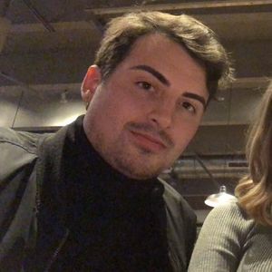 Meet your Posher, Daniel